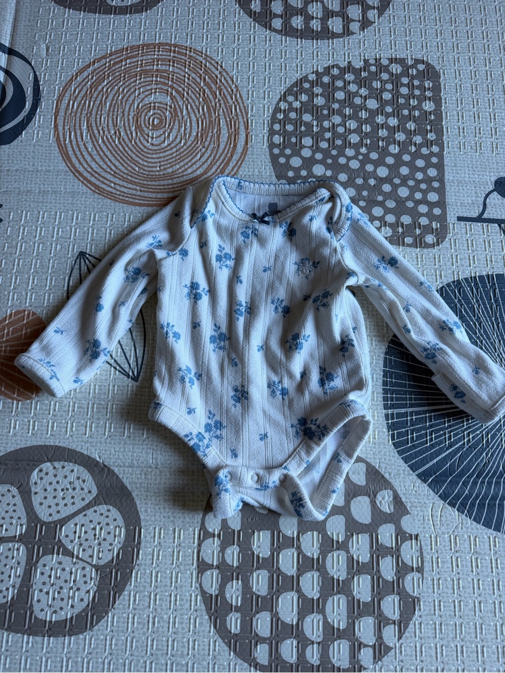GAP White Ribbed Long-Sleeve Bodysuit with Blue Floral Print